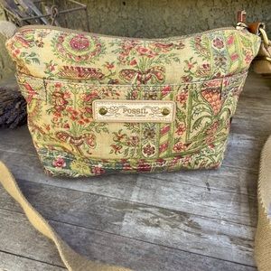 Fossil Y2K cross body / shoulder bag. Muted greens reds design.